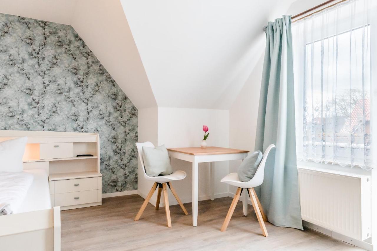 Straendhus Bed&Breakfast Hasselberg  Kültér fotó