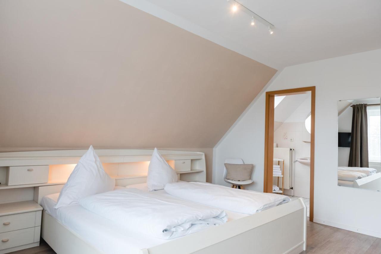 Straendhus Bed&Breakfast Hasselberg  Kültér fotó