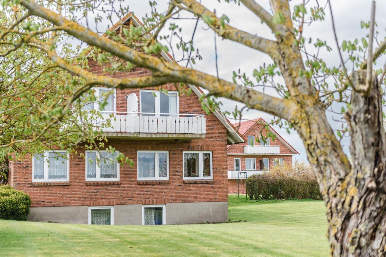 Straendhus Bed&Breakfast Hasselberg  Kültér fotó